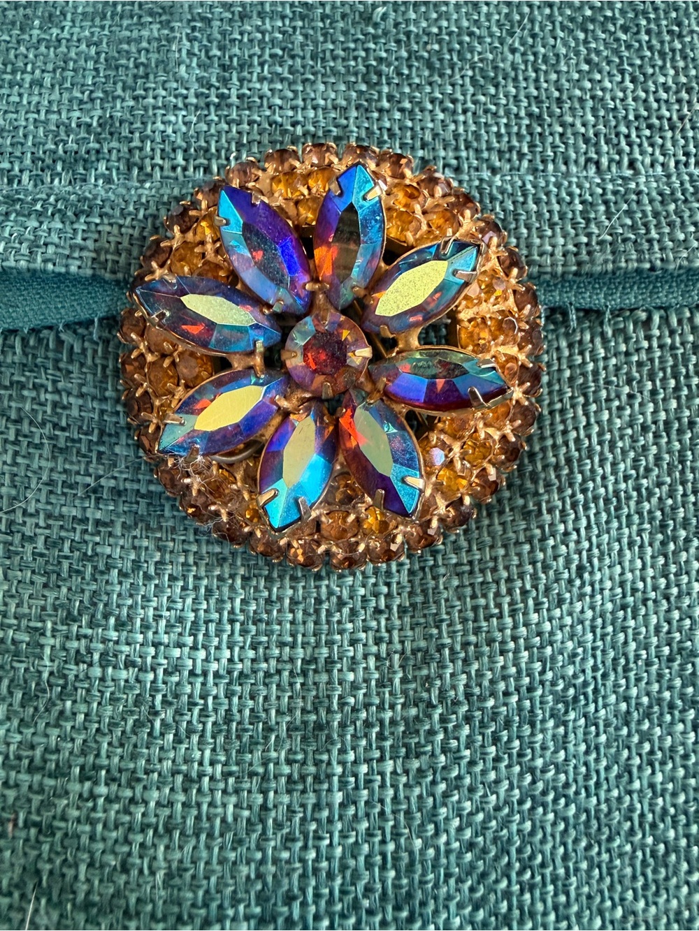 Vintage Juliana DeLizza Elster Topaz AB Rhinestone Pinwheel Brooch Pin 1960s